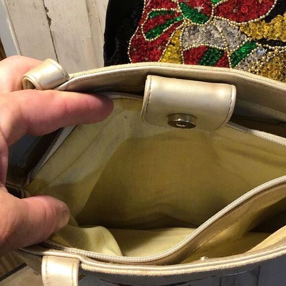 Purse Stitched, elephant embroidery by Marlow, light, staining shown, should cle - Picture 8 of 10